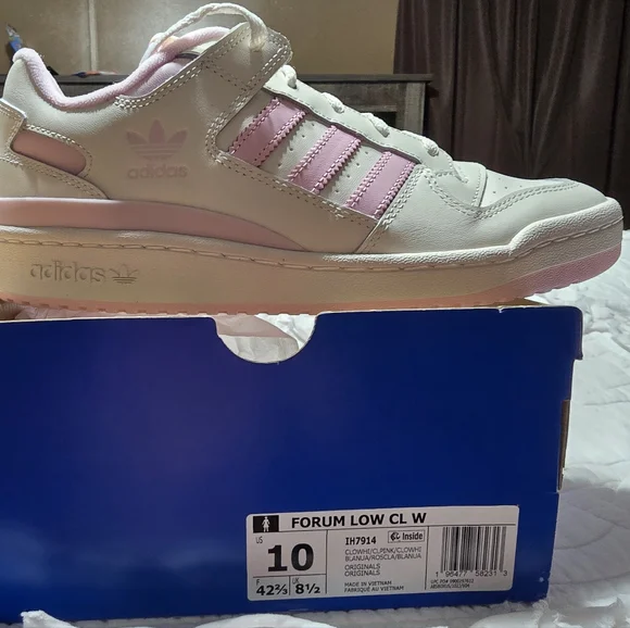 Women's Adidas Forum Low CL Size 10 Brand New In Box - Picture 3 of 8